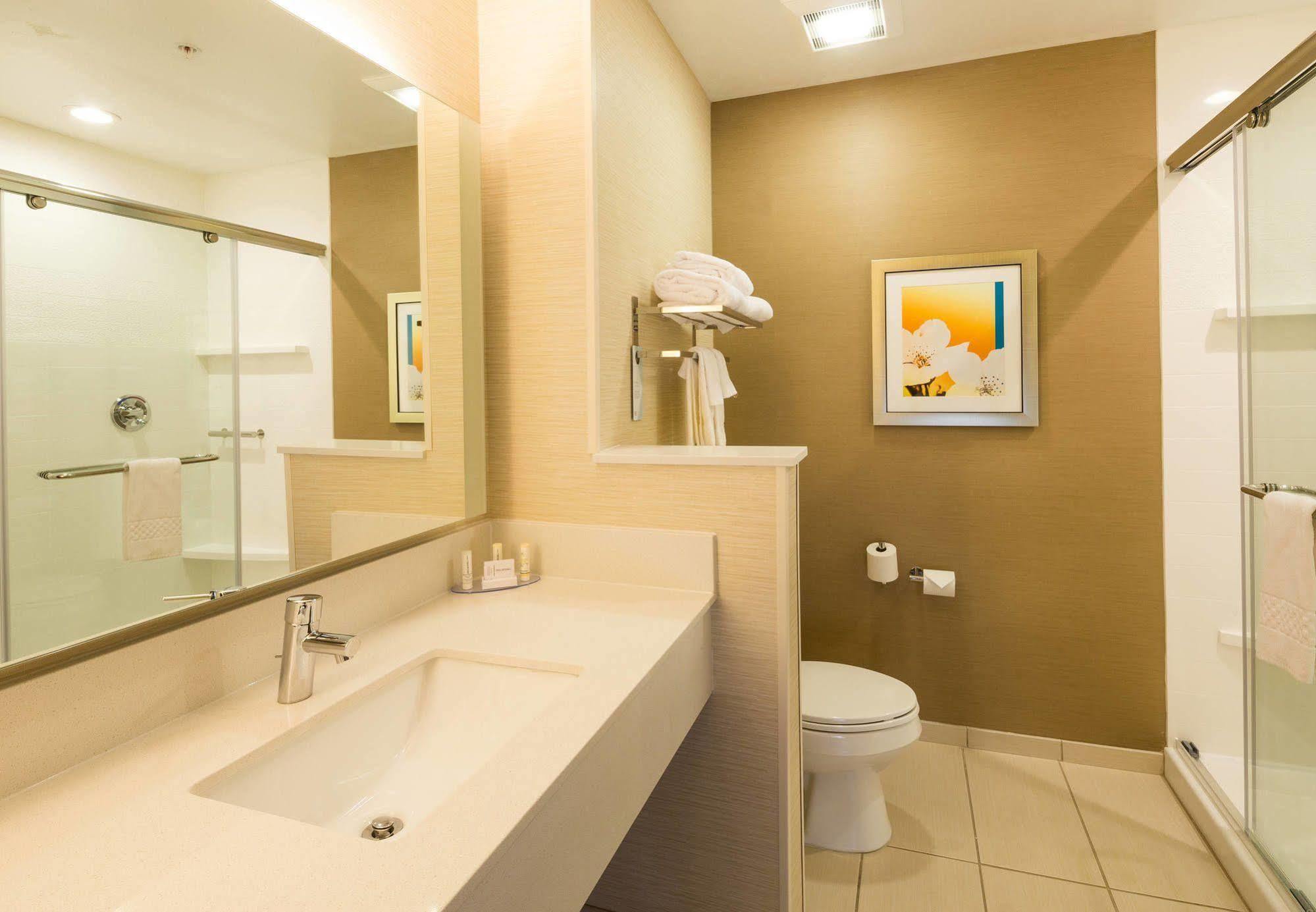 Fairfield Inn & Suites By Marriott Detroit Chesterfield Exterior photo